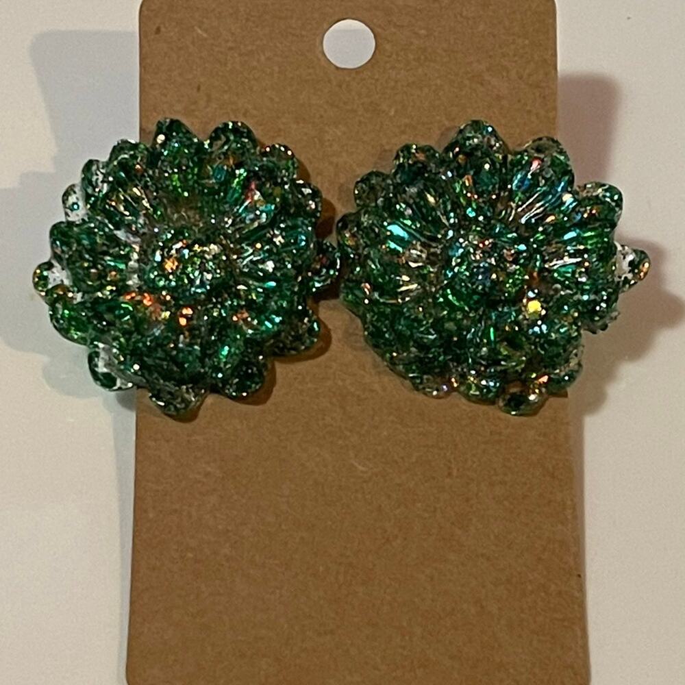 Handmade epoxy resin large flower‎ earrings - green glitter with gold flecks